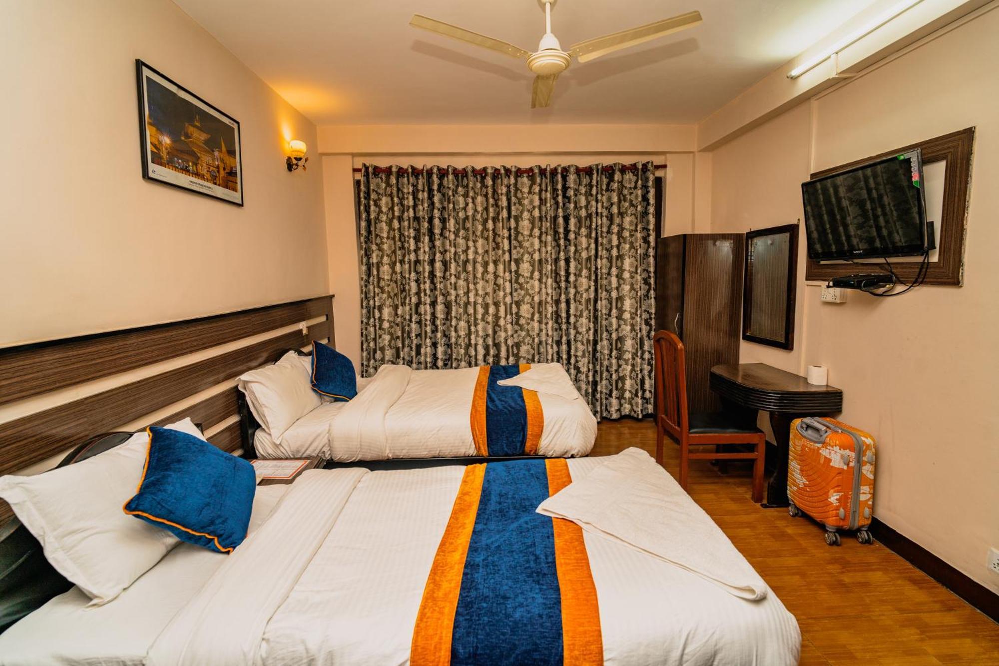 Karma Travellers Home Катманду Экстерьер фото