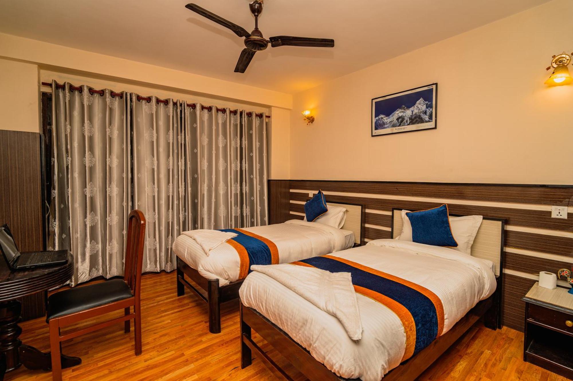 Karma Travellers Home Катманду Экстерьер фото