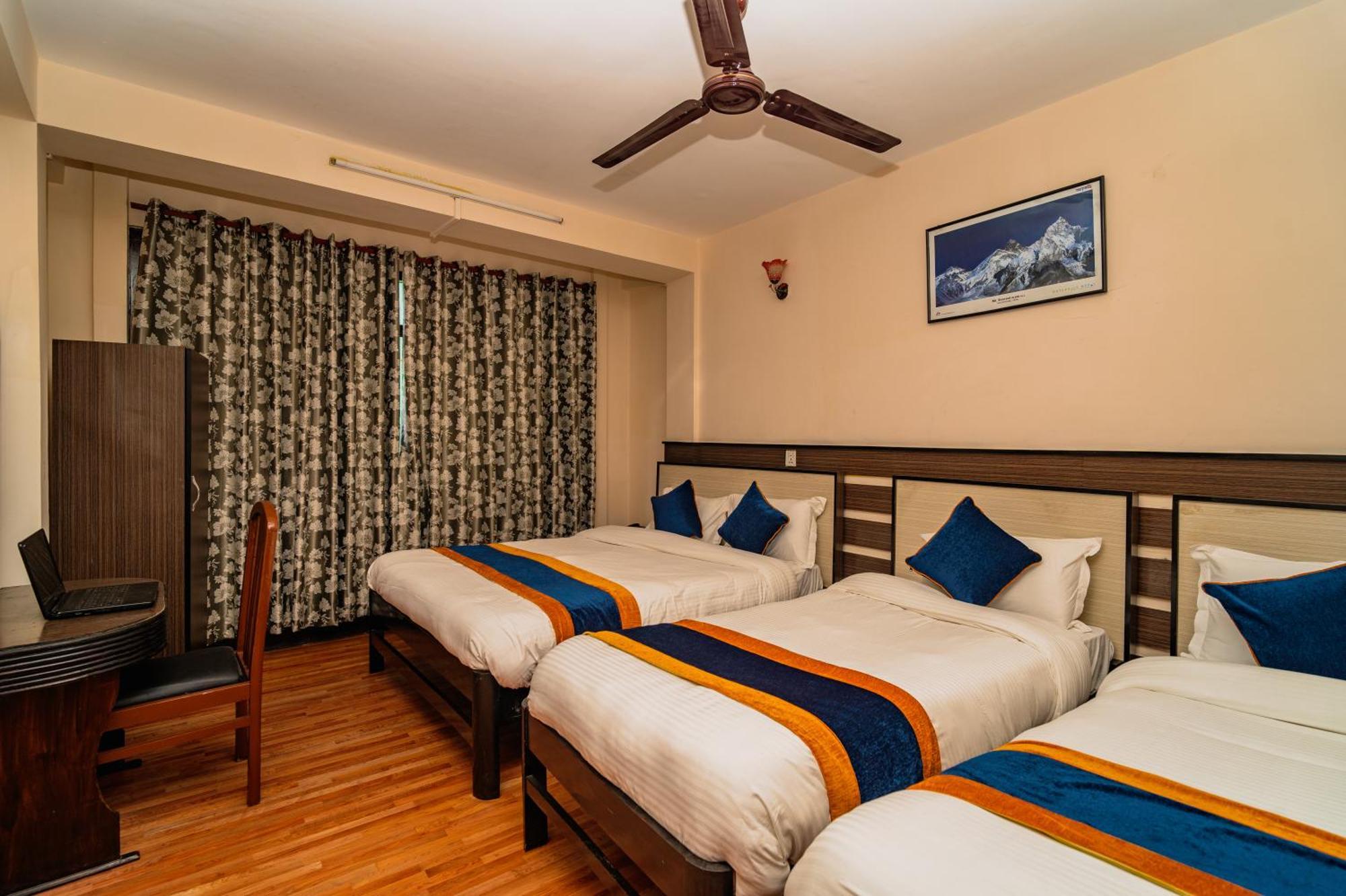 Karma Travellers Home Катманду Экстерьер фото