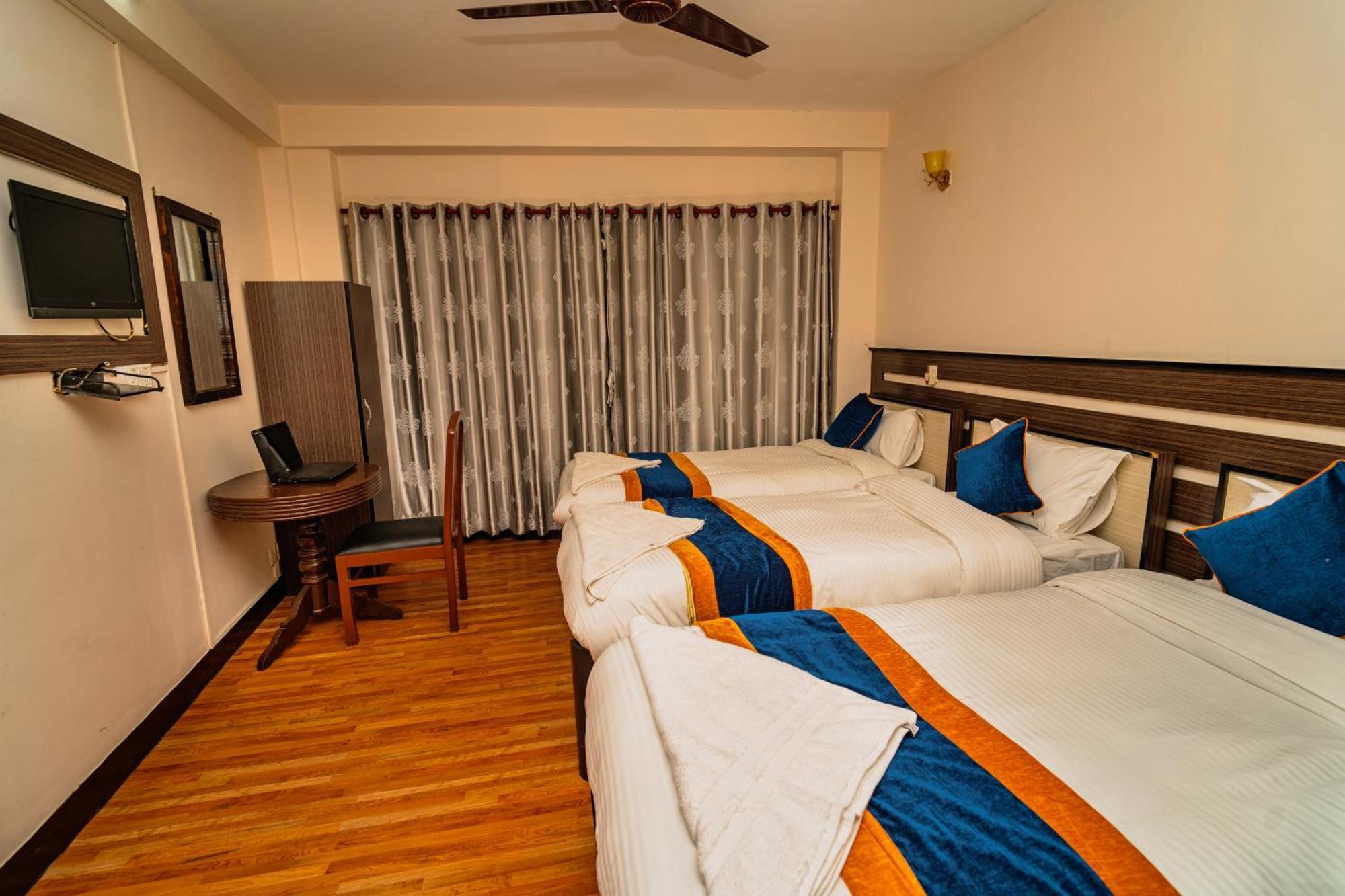 Karma Travellers Home Катманду Экстерьер фото