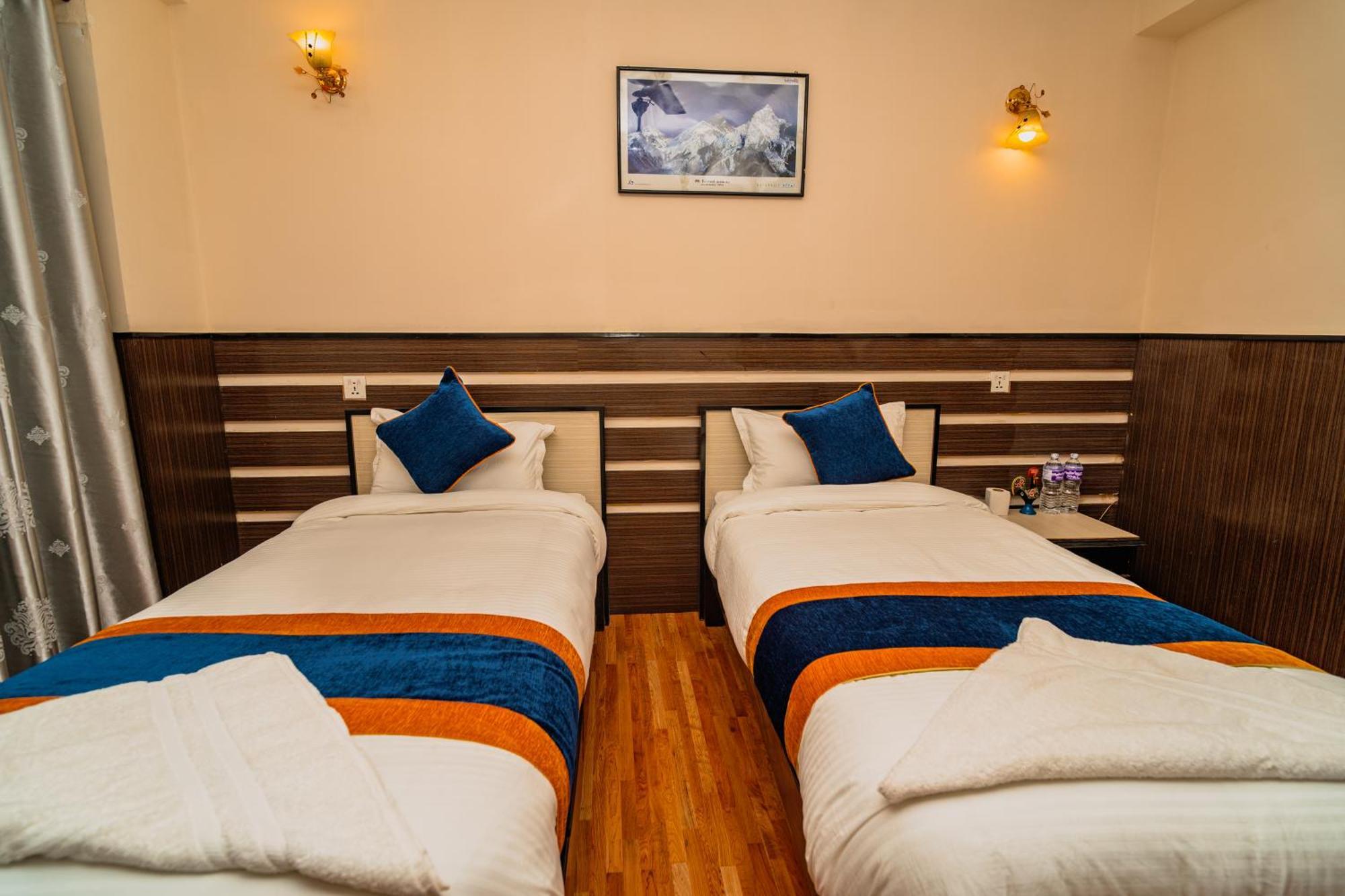 Karma Travellers Home Катманду Экстерьер фото