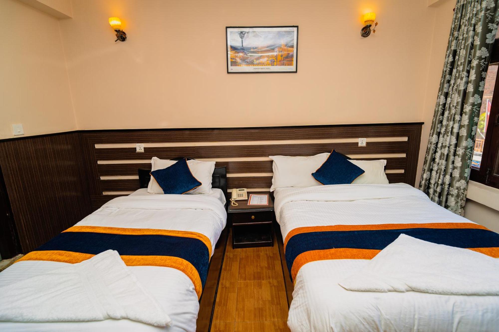 Karma Travellers Home Катманду Экстерьер фото