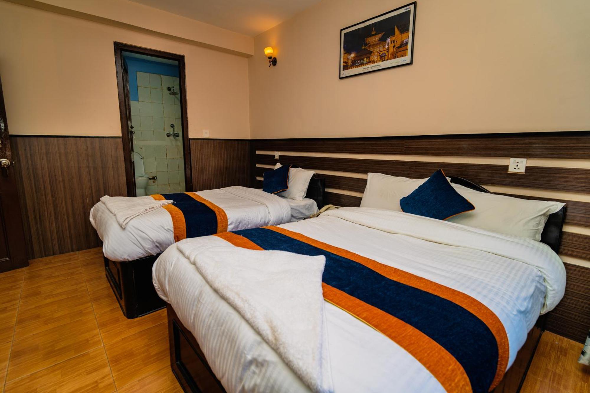 Karma Travellers Home Катманду Экстерьер фото